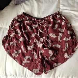 Brandy Melville shorts small